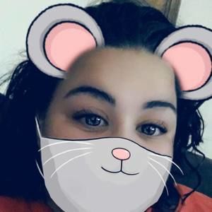 Meet your Posher, Leebee